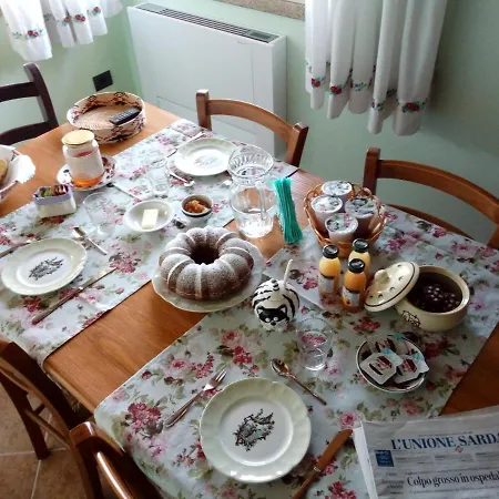 Pibitzoi Bed & Breakfast Nurallào