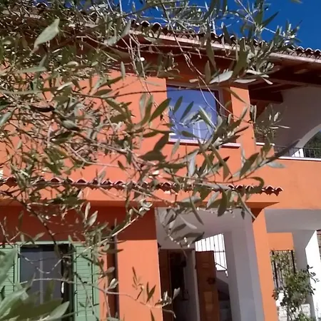 Pibitzoi Bed & Breakfast Nurallào