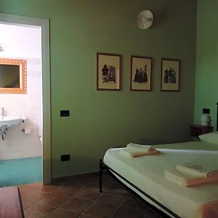 Bed & Breakfast Pibitzoi Nurallào