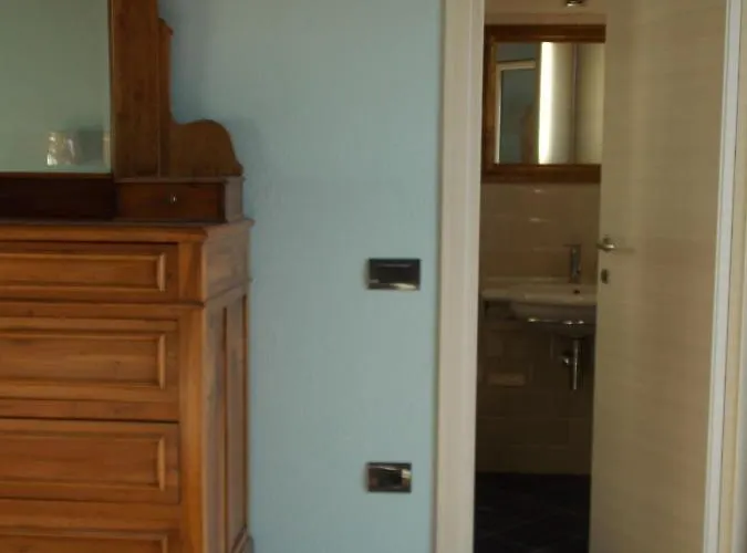 Pibitzoi Oda ve Kahvaltı