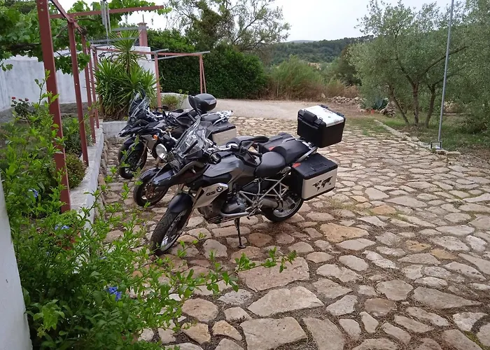 Oda ve Kahvaltı Pibitzoi Nurallào