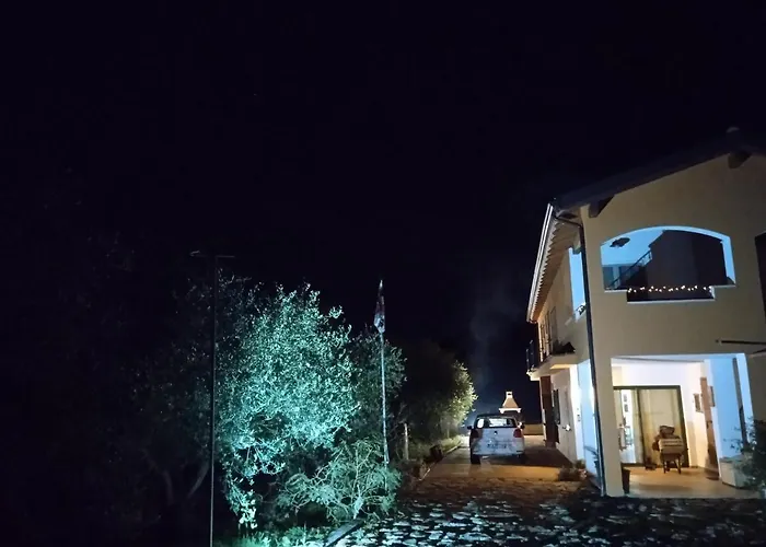 Pibitzoi Oda ve Kahvaltı Nurallào